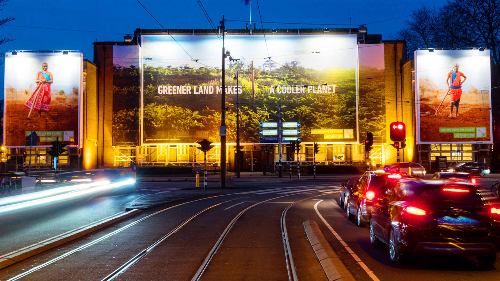 Klimaneutrale Riesenposter in Amsterdam