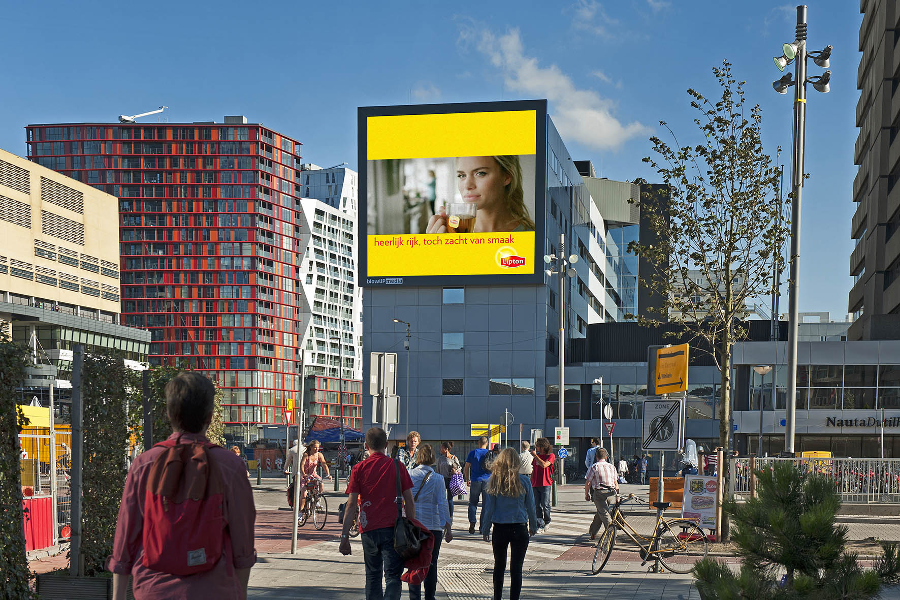 Lipton auf Digital Screen in Rotterdam