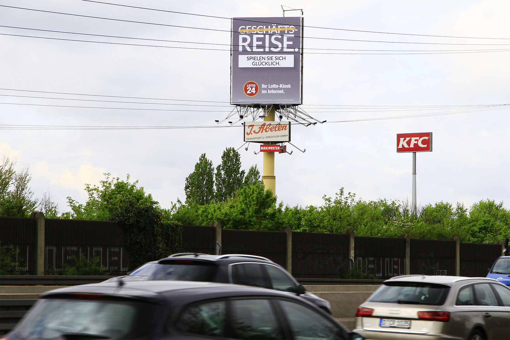 Autobahn Werbung in Düsseldorf