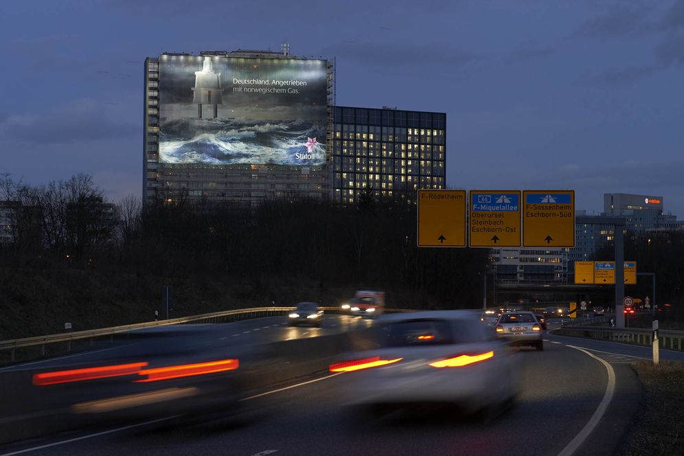 Statoil Riesenposter in Eschborn