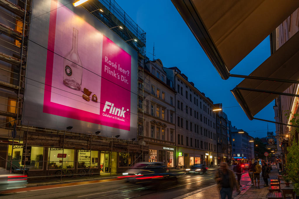 Flink Werbekampagne in München auf der Fraunhoferstraße