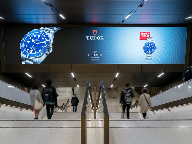 stachus-motion_muenchen_containerwithimage