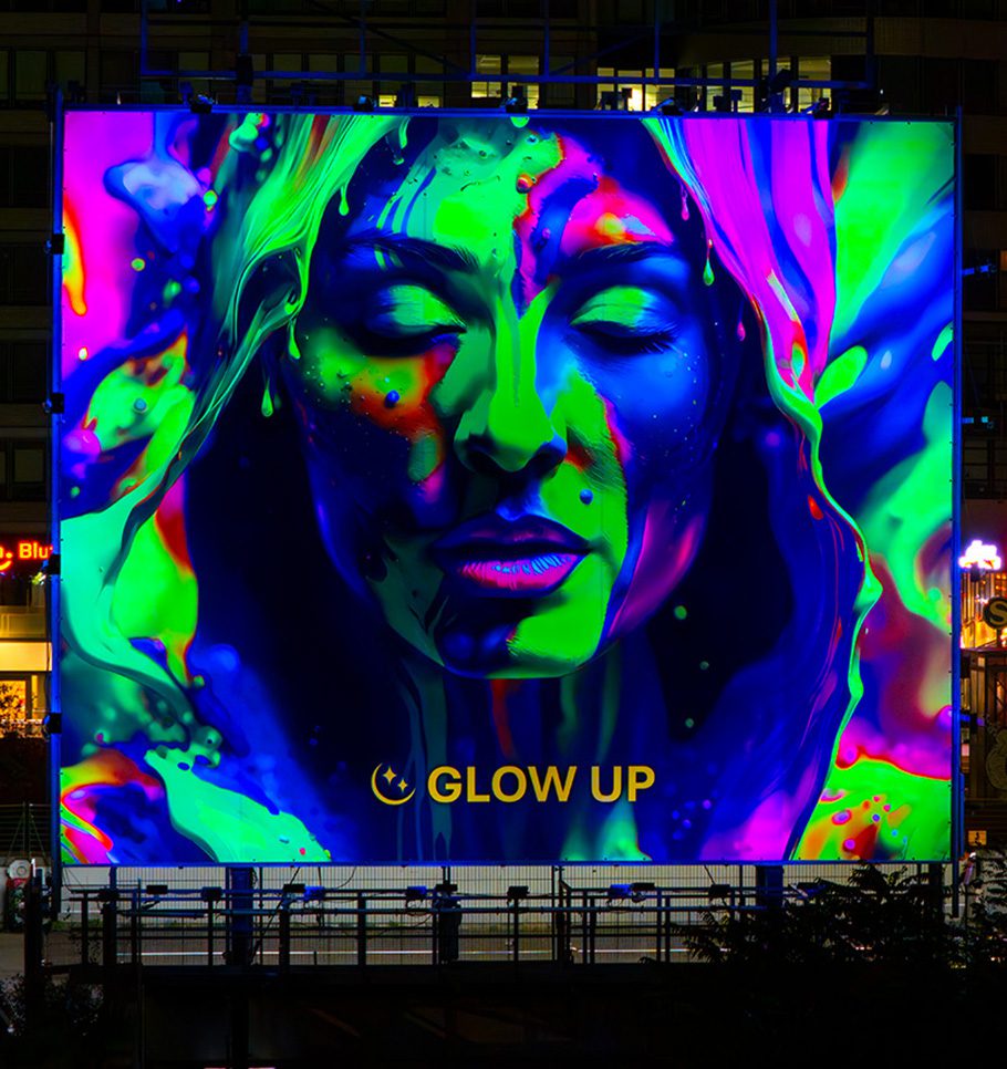 grey-with-image_glow-up